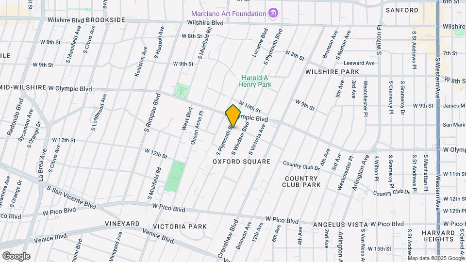 1054 S Plymouth Blvd Map and Location Details