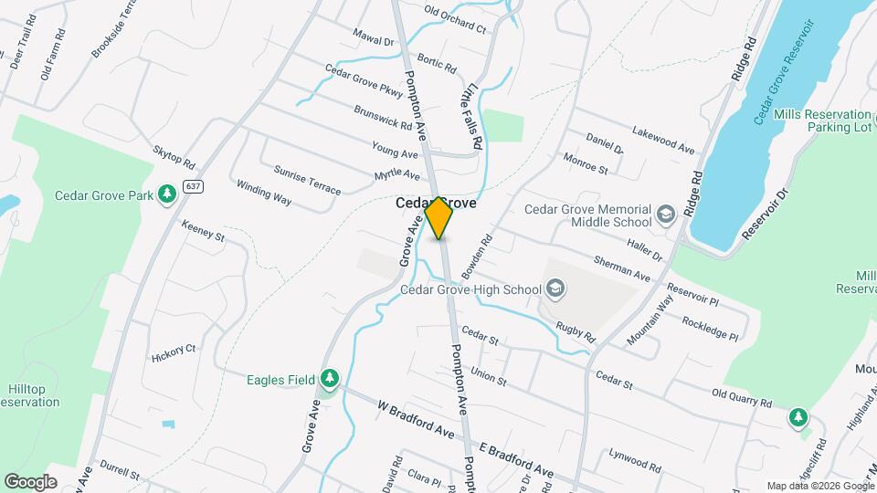 584 Pompton Ave Map and Location Details