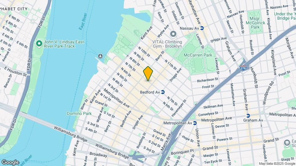 154 N 7th St Map and Location Details