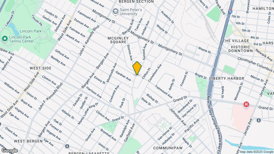 136-144 Summit Ave Mapa y Detalles de la Ubicación