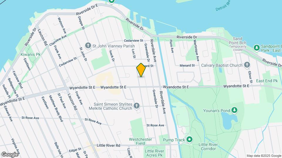 562 Westchester Dr Map and Location Details