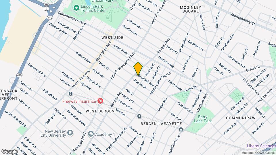 627 Bramhall Ave Map and Location Details