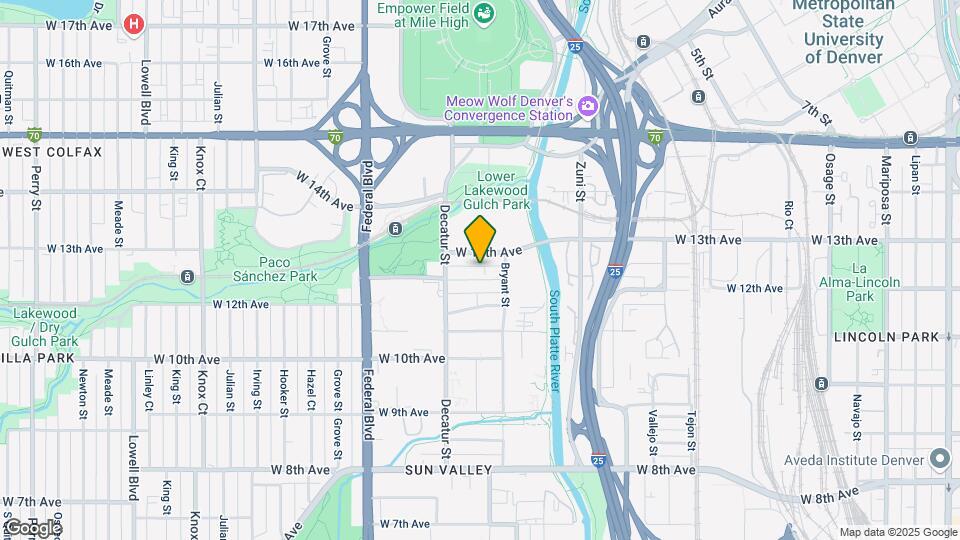 West Holden Place Mapa y Detalles de la Ubicación