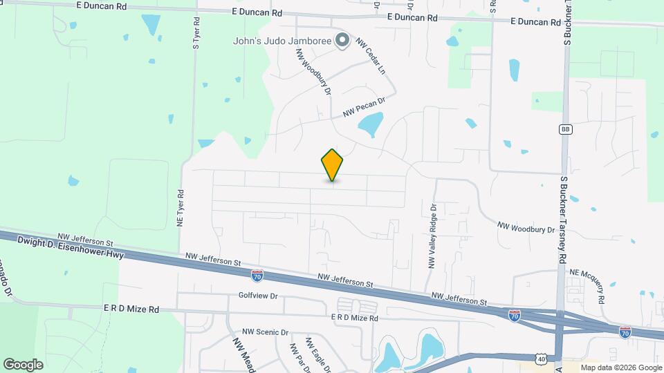 1003 NW Hilltop Ln Map and Location Details