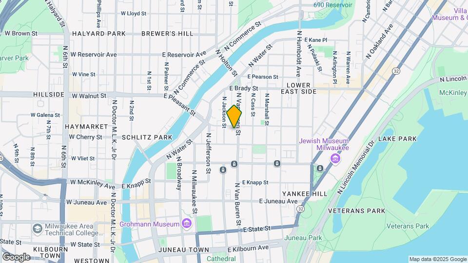 1535 N Van Buren St Mapa y Detalles de la Ubicación