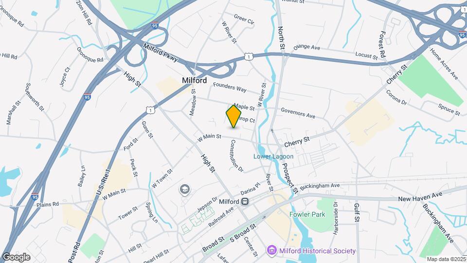 68 W Main St Map and Location Details