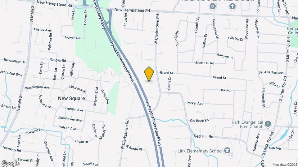 110 W Clarkstown Rd Map and Location Details