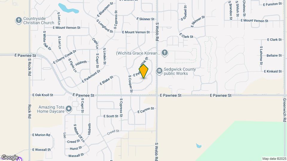 601 E Elmwood St Map and Location Details