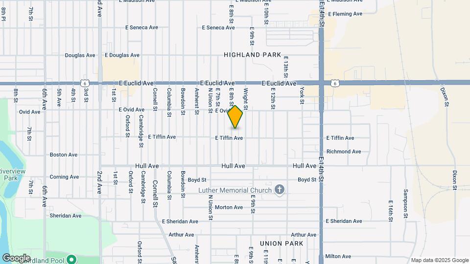 3211 E 8th St Map and Location Details