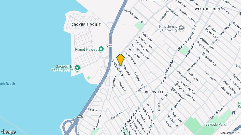 8 West Side Ave Map and Location Details