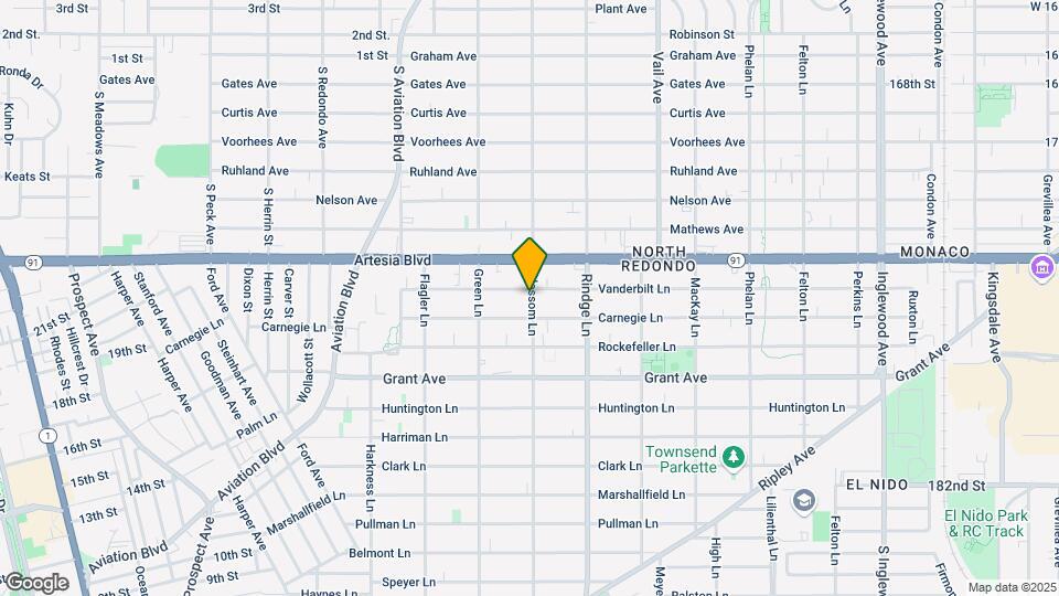 2020 Vanderbilt Ln Map and Location Details