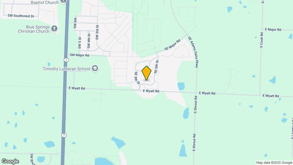 513 SE Maple Dr Map and Location Details