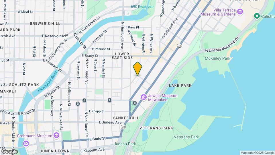 1454 N Warren Ave Mapa y Detalles de la Ubicación