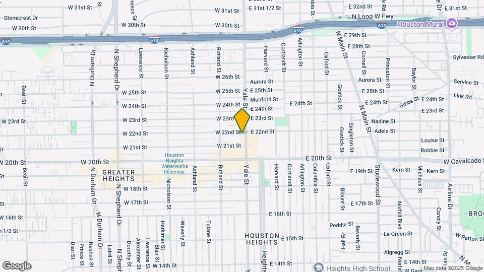 2125 Yale Apartments Map and Location Details
