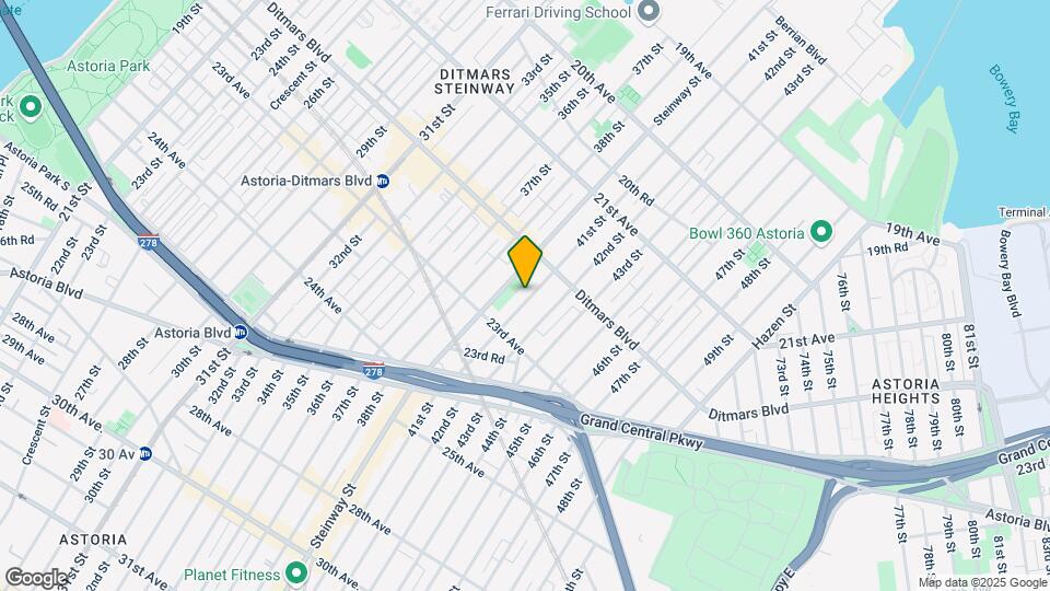 22-38 41st St Mapa y Detalles de la Ubicación