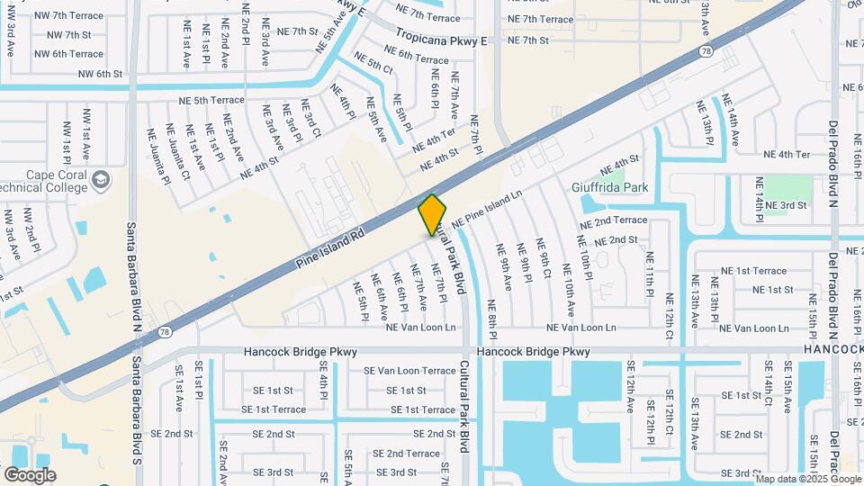 229 NE 7th Pl Map and Location Details