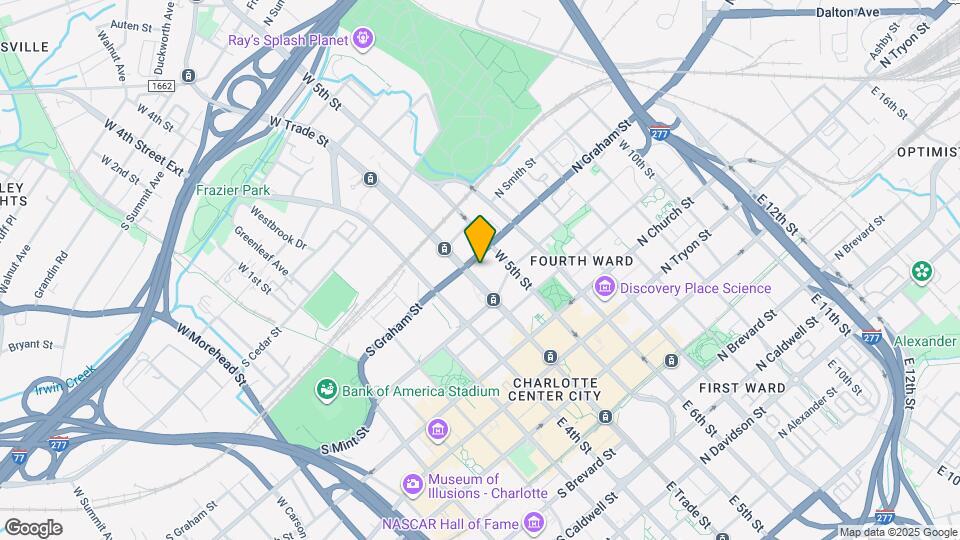 424 W Trade St Map and Location Details