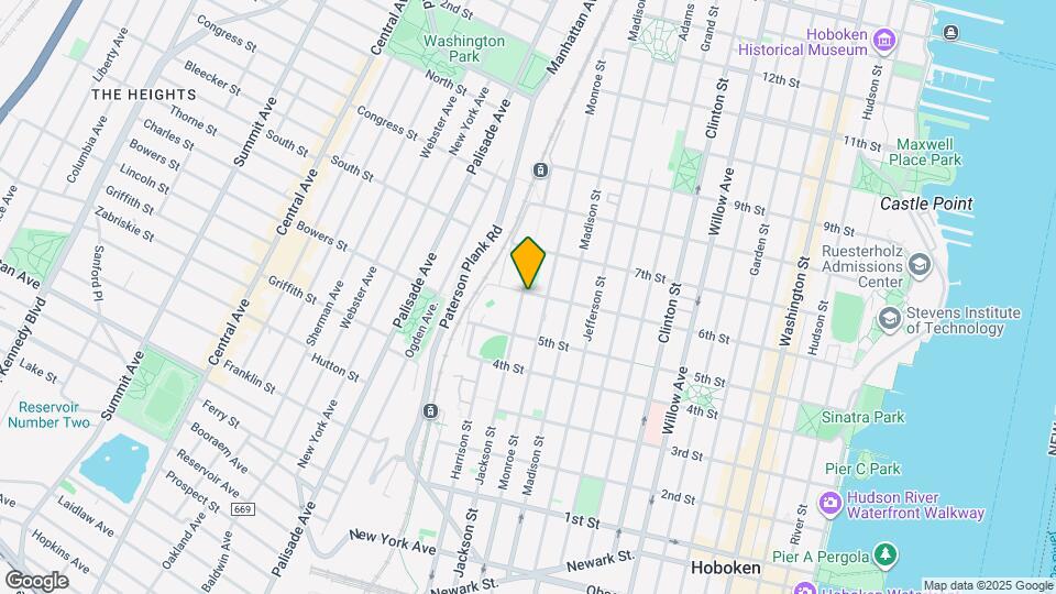 635 6th St Map and Location Details