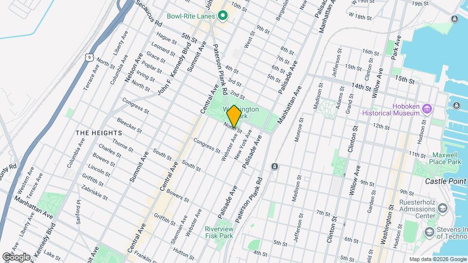 373 Webster Ave Map and Location Details
