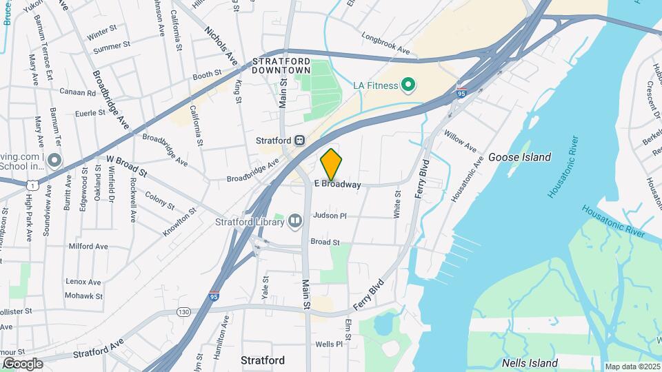 941 E Broadway Map and Location Details