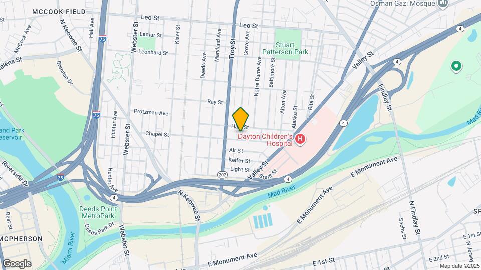 11 Grove Ave Map and Location Details