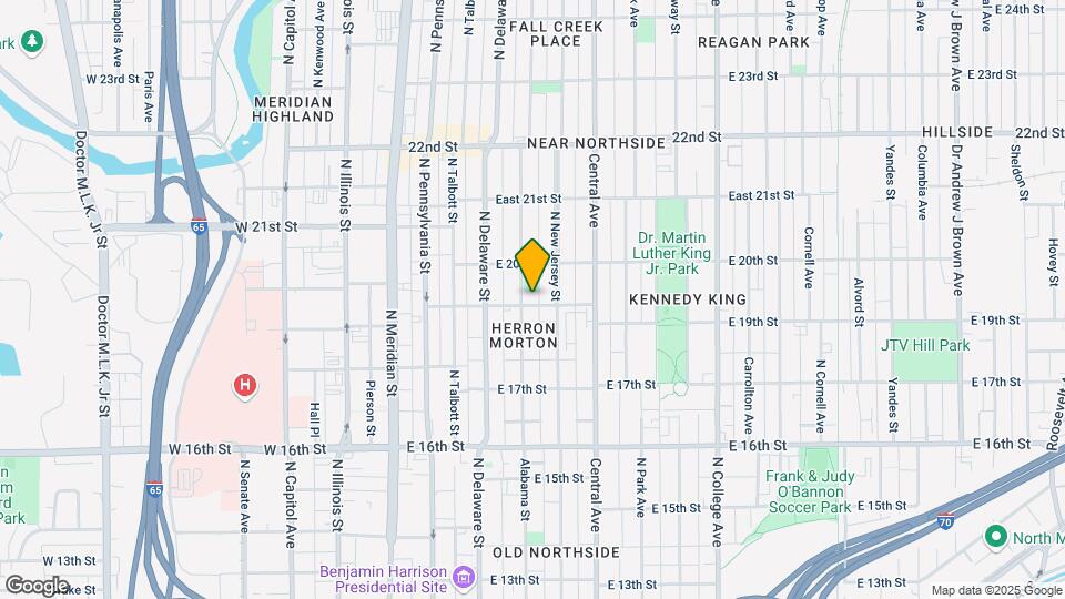 302 E 19th St Map and Location Details