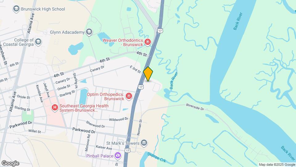 Pointe Grand Island View Mapa y Detalles de la Ubicación