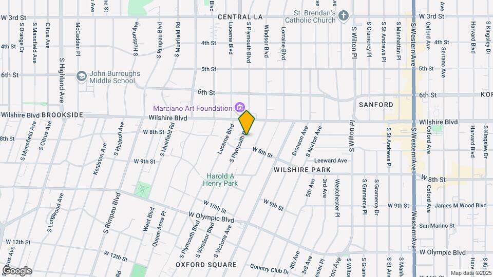 742 S Plymouth Blvd Map and Location Details
