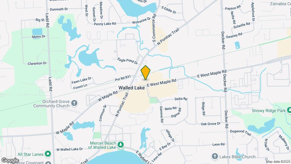 1075 E West Maple Rd Mapa y Detalles de la Ubicación