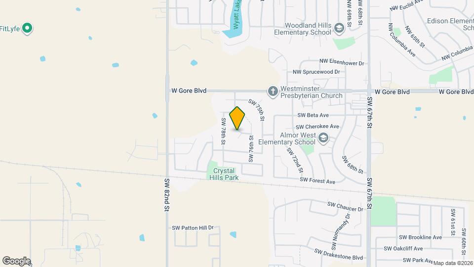 211 SW Crystal Hills Dr Map and Location Details