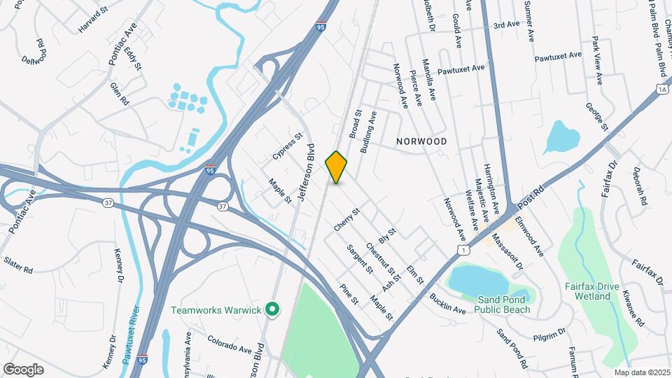 253 Elm St Map and Location Details