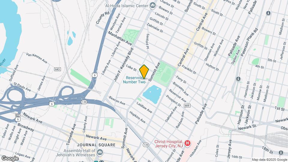 17 Troy St Map and Location Details