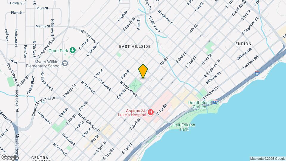1105-1107 E 4th St Mapa y Detalles de la Ubicación
