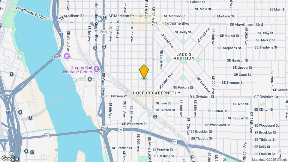 2303 SE 11th Ave Map and Location Details