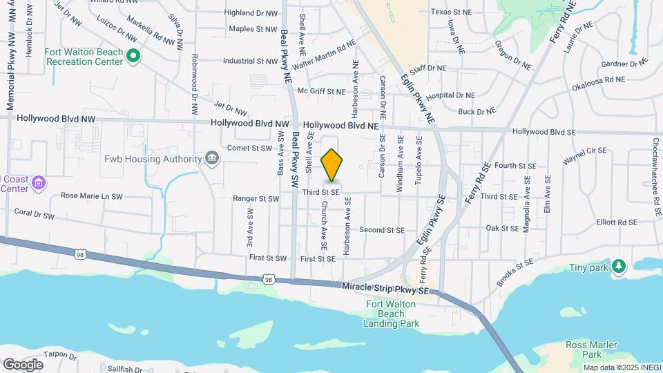 28 Chatelaine Cir SE Map and Location Details