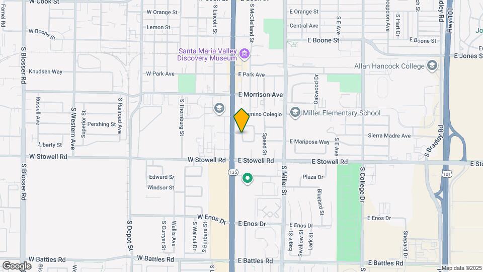 102 Palm Ct Dr Map and Location Details