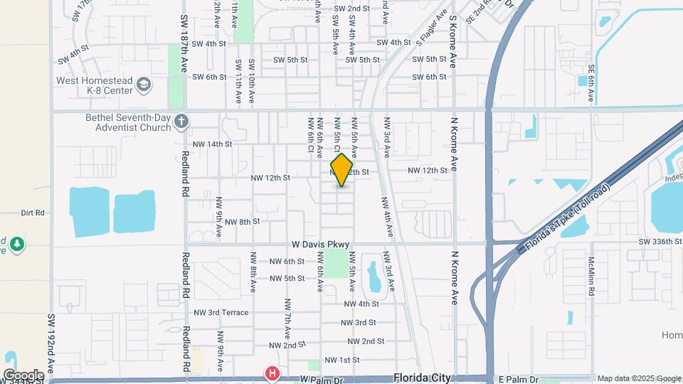 224 SE 10th St Map and Location Details