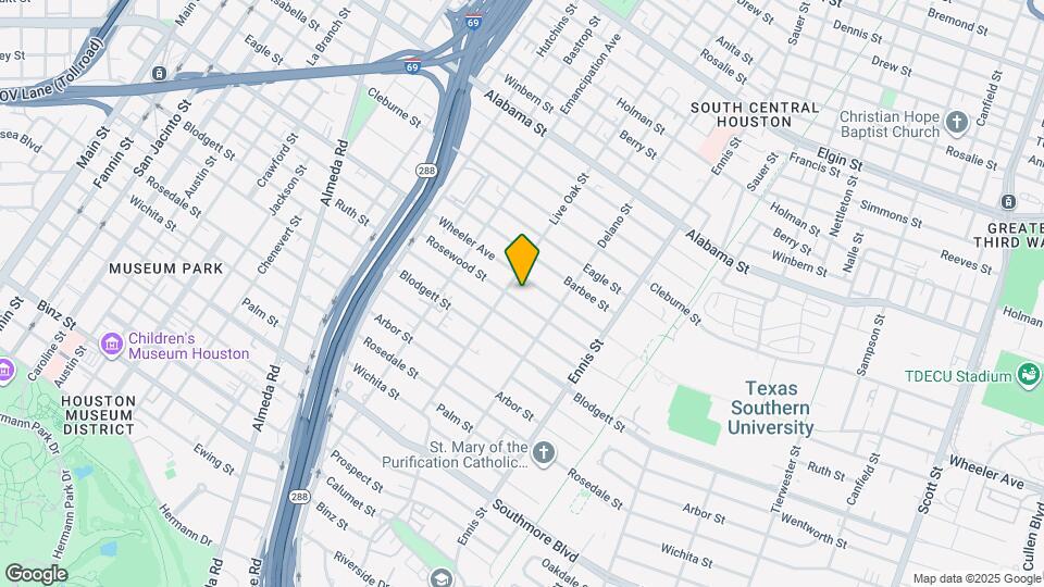 2611 Rosewood St Map and Location Details