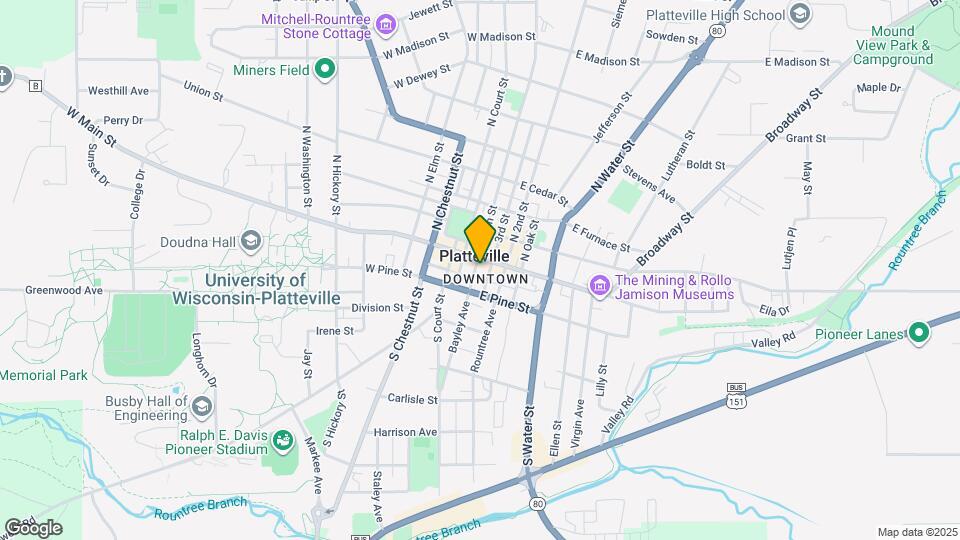 15 E Main St Map and Location Details