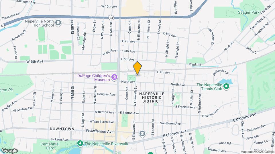 Downtown NapervilleEllsworth Station Apartments in Naperville, IL