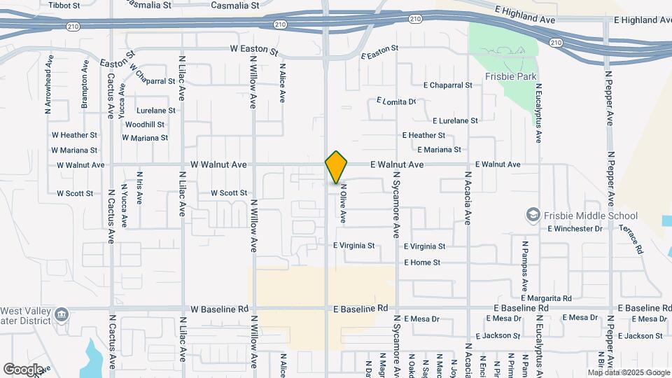 128 E Scott St Map and Location Details