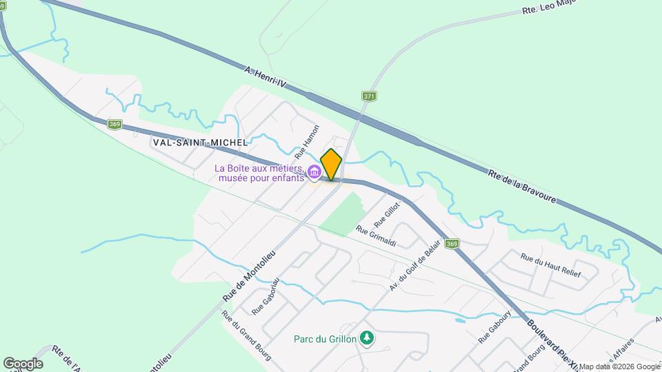 1761 Pie-XI Boul N Map and Location Details