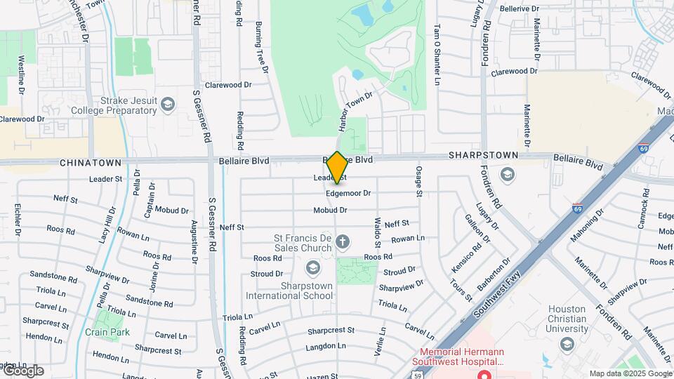 8218 Edgemoor Dr Map and Location Details