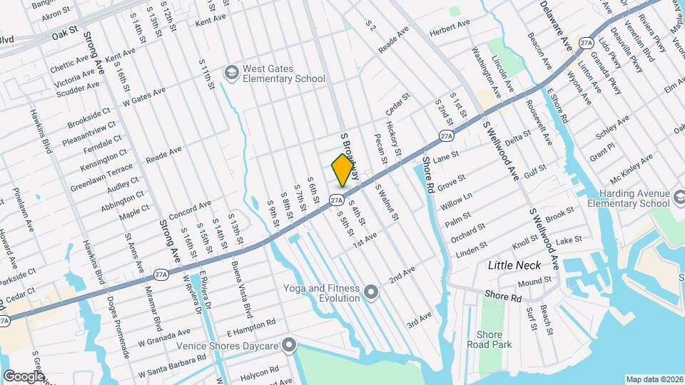 388 W Montauk Hwy Map and Location Details