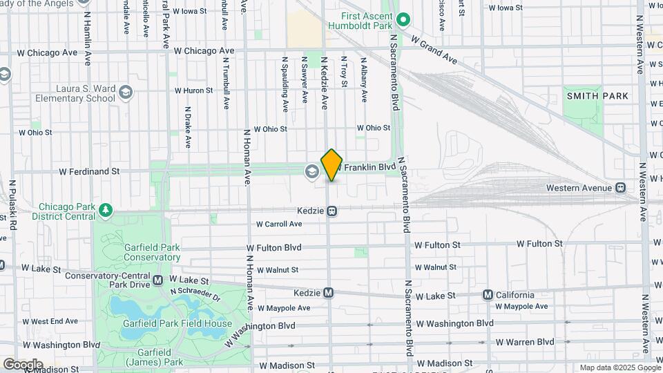 431 N Kedzie Ave Mapa y Detalles de la Ubicación