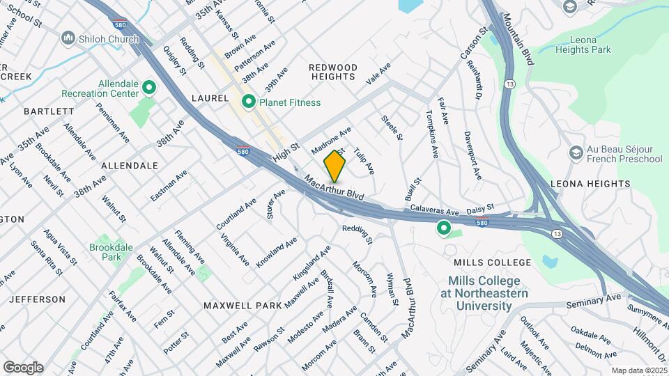 0 Macarthur Blvd Map and Location Details