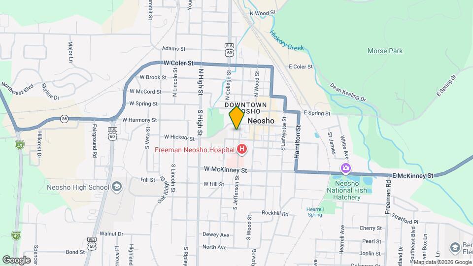 210 S Jefferson St Map and Location Details