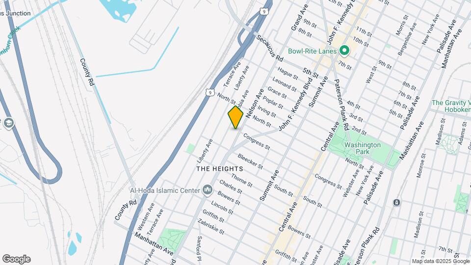 33 Nelson Ave Map and Location Details