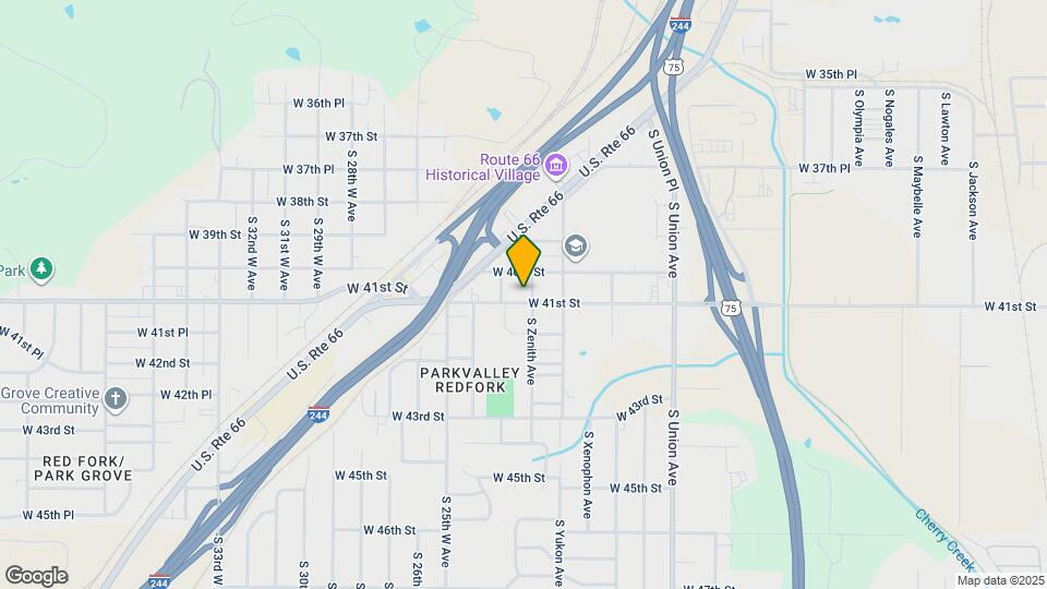 2207 W 41st St Map and Location Details