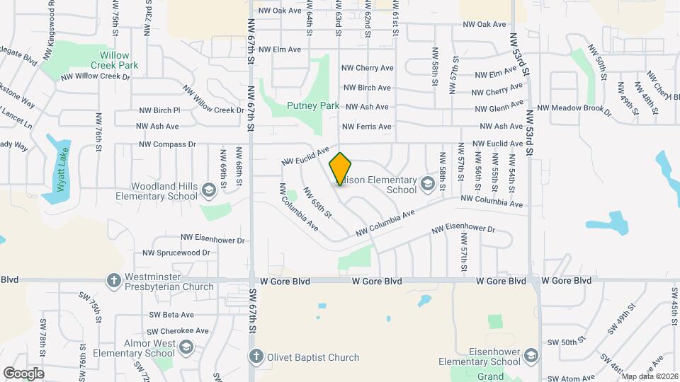 407 NW Compass Dr Map and Location Details